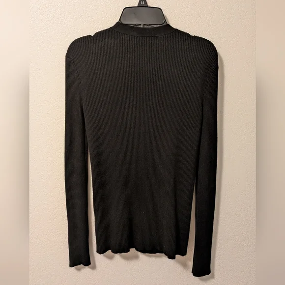 Forever 21  Knit Sweater With Neck Tie - Picture 3 of 4